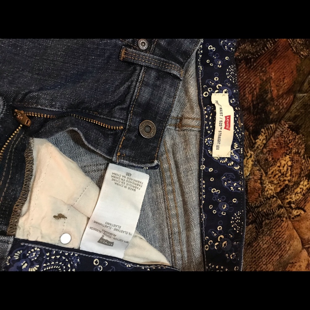 levis 525 perfect waist straight leg size 4